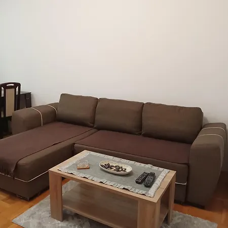 Apartment Stan Na Dan ,,s1